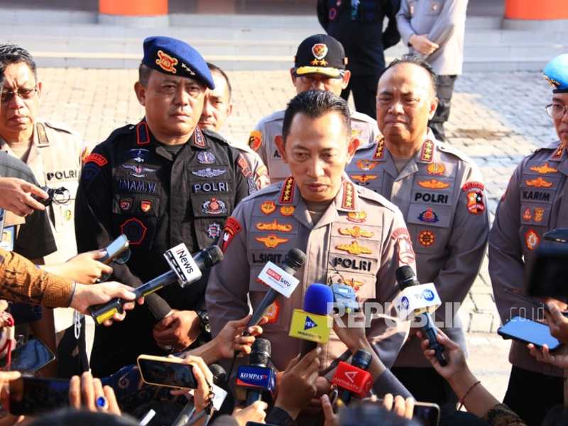 Mensesneg bantah Presiden kirim surpres pergantian Kapolri ke DPR