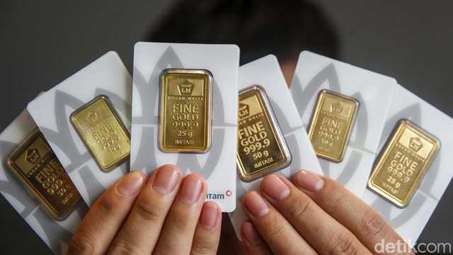 Harga emas Antam sentuh rekor tertinggi, ini strategi belinya