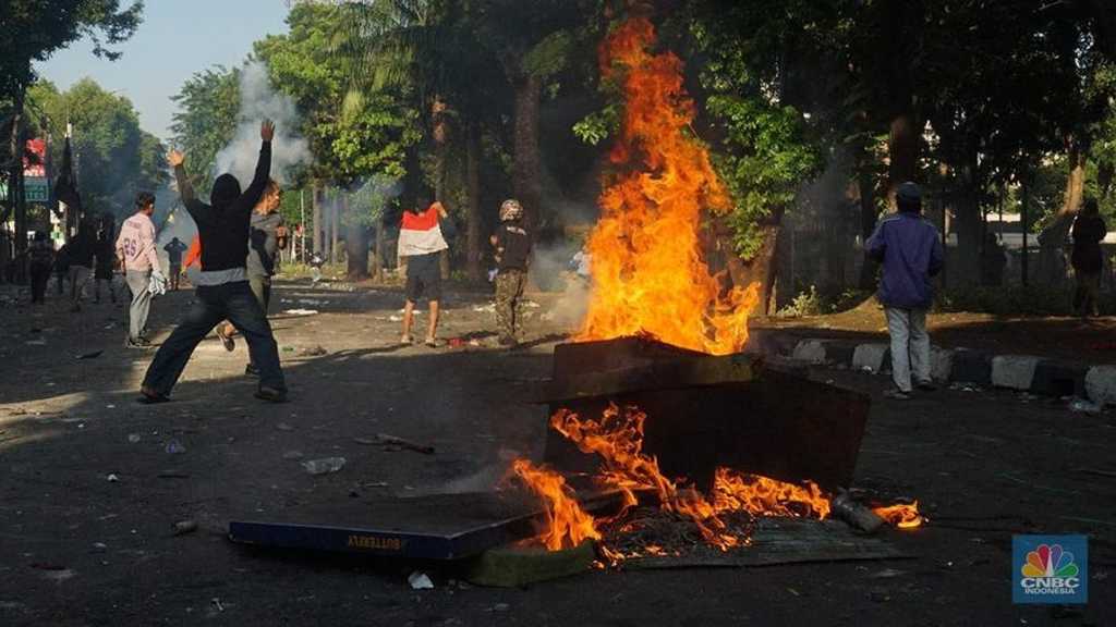 Peringatan Darurat! Kedubes Singapura, Filipina, AS Desak Warga Jauhi Demo di Jakarta