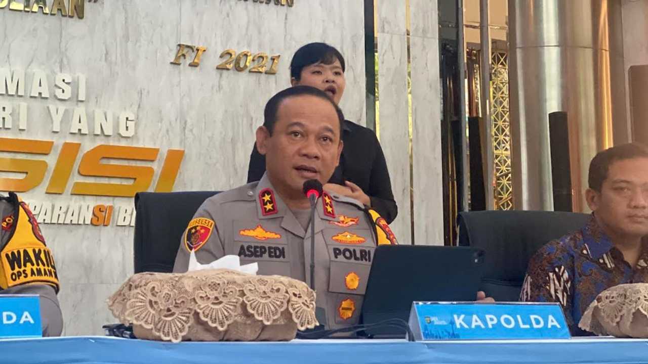 Search image article