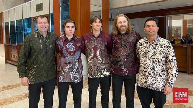 Search image article