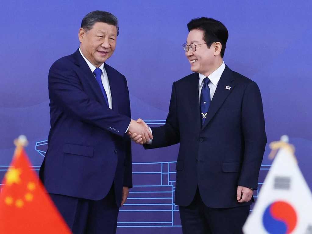 KTT APEC: Ketegangan AS-China Ubah Arah Perdagangan Global