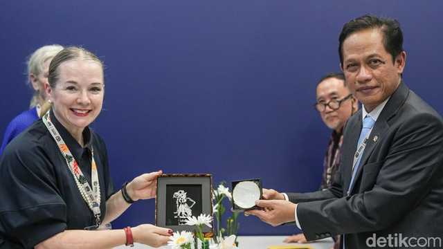 Search image article