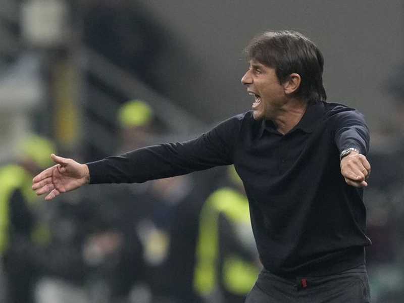 Conte tolak label favorit Napoli, sebut timnya sedang sial jelang lawan Milan