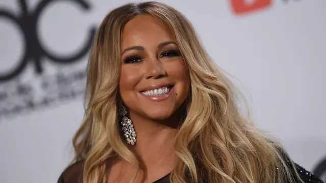 Mariah Carey Tiba di Indonesia, Disambut Ondel-Ondel Menari