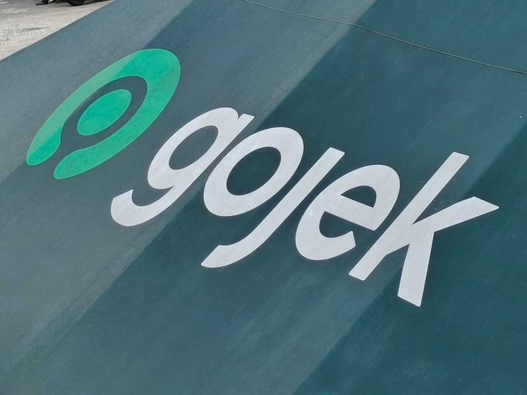 Search image article