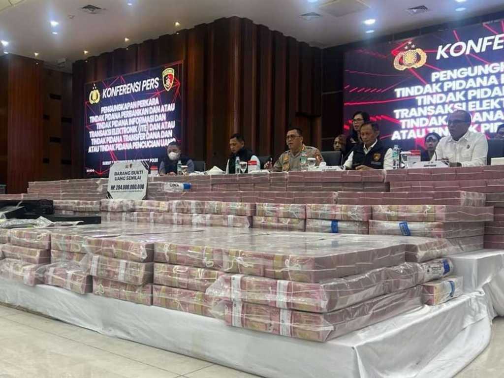 Search image article