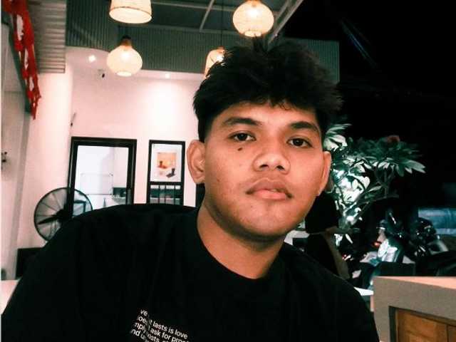 Musisi Kupang Ave The Artist: Debut Profesional, Siap Bungkam Haters