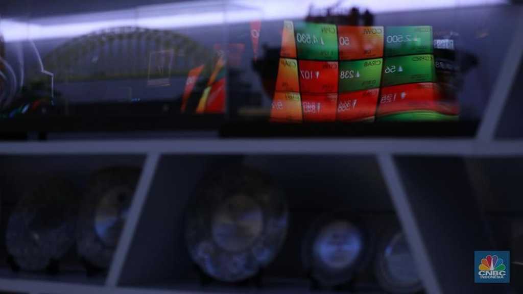 IHSG menguat di pagi hari, Menkeu baru paparkan APBN menantang