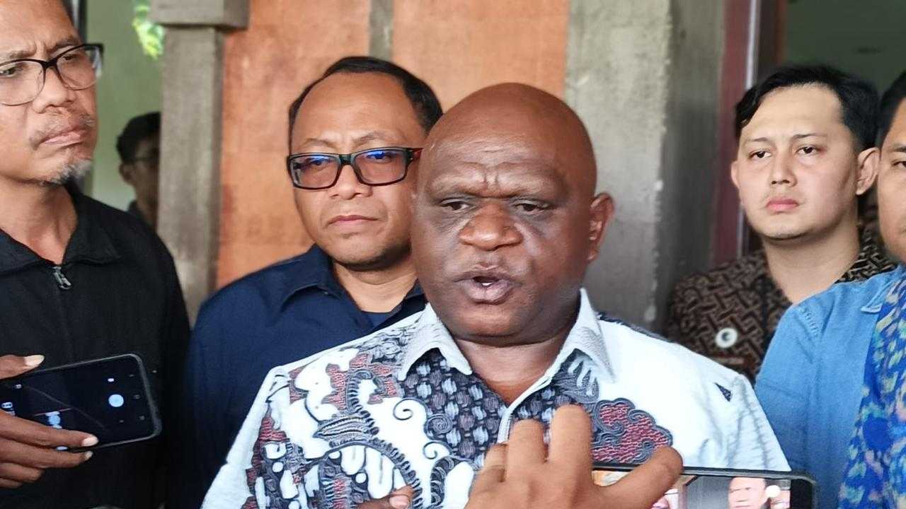 Search image article