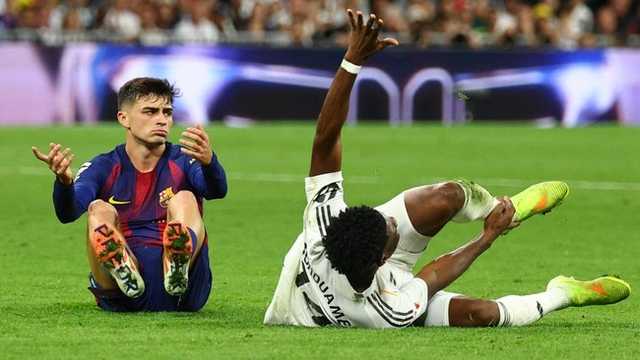 Real Madrid Hajar Barcelona, Keributan Pecah di El Clasico