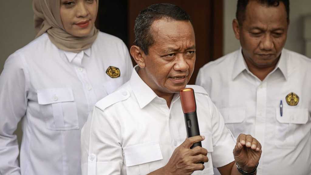 Bahlil Lahadalia: Kuota impor BBM SPBU swasta naik 110% di 2025