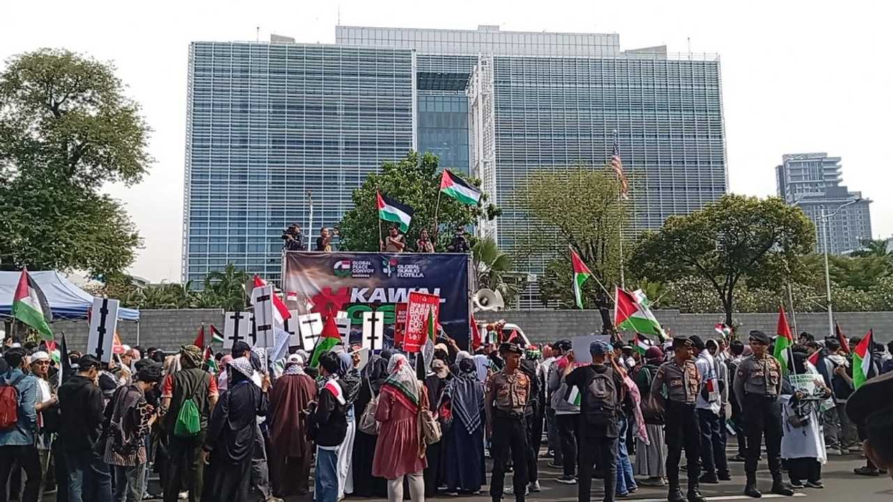 Search image article