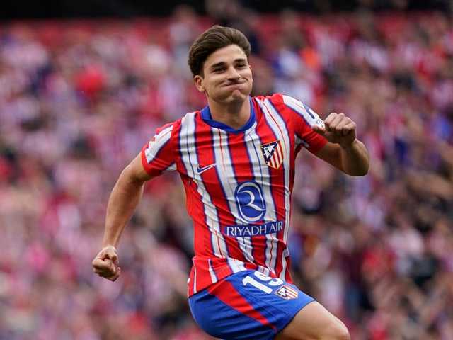 Julian Alvarez: Pindah ke Barcelona atau PSG, atau Bertahan di Atletico?