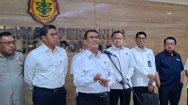 Mentan Amran Cabut Izin 2.039 Kios Pupuk Subsidi, Petani Rugi Rp 600 M