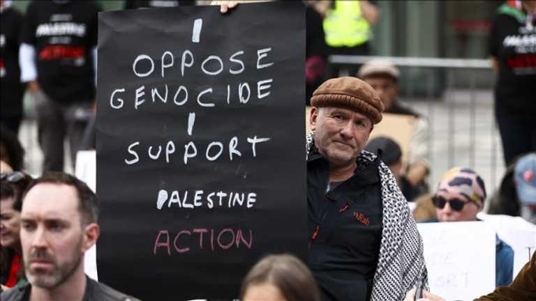 London Geger: 425 Pengunjuk Rasa Ditangkap, Polisi Diserang di Aksi Palestine Action