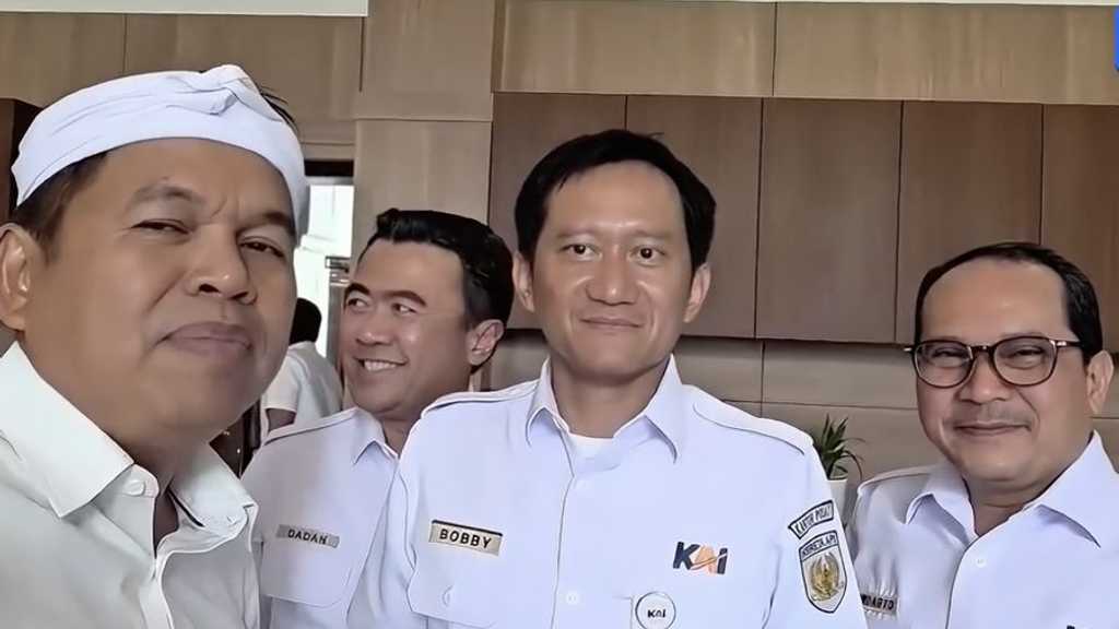 Search image article