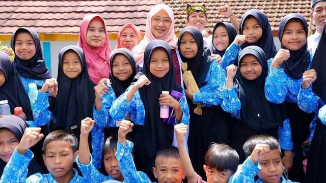 Search image article