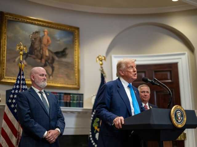 Trump Kecam Uji Coba Rudal Nuklir Rusia, Salahkan Putin atas Perang Ukraina