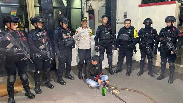 Brimob Polda Metro Jaya Sigap Gagalkan Tawuran Remaja di Jakarta Pusat