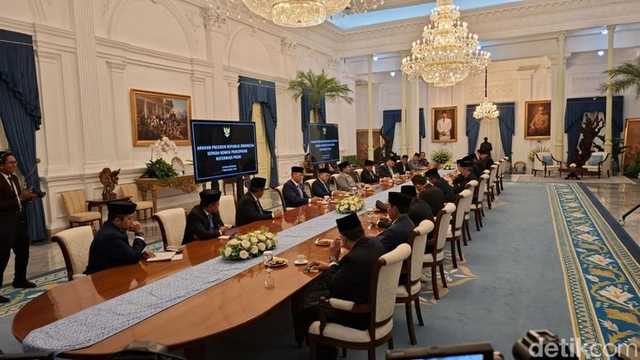 Prabowo Tegaskan Arah Reformasi Polri Usai Lantik Komisi Baru