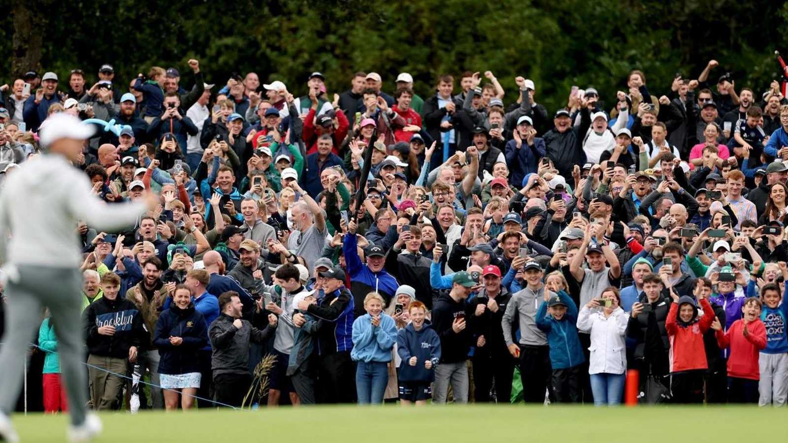 Rory McIlroy Raih Gelar Irish Open Lewat Play-off Dramatis, Fans Meledak Kegirangan