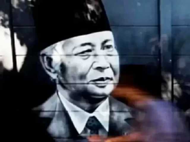 Mahasiswa Lamongan Desak Pemerintah: Soeharto-Gus Dur Pahlawan Nasional