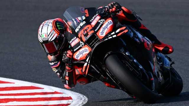Mandalika Memanas: Bezzecchi Pimpin Latihan, Marc Marquez Terjatuh