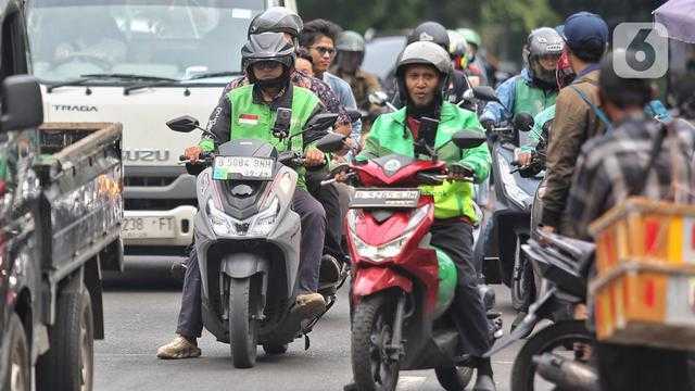 Airlangga Bocorkan: Perpres Ojol Fokus Manfaat Driver, Proses Jalan Terus