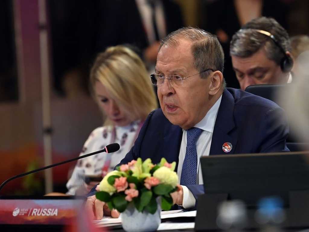 Menlu Lavrov
Menghilang dari Pertemuan Putin: Isyarat Tersingkir?