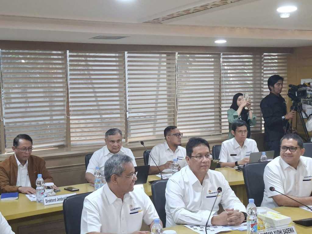 Search image article