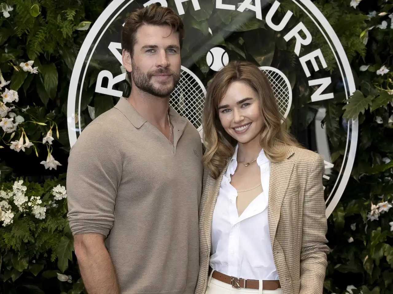 Liam Hemsworth dan Gabriella Brooks resmi bertunangan, pamer cincin di Instagram
