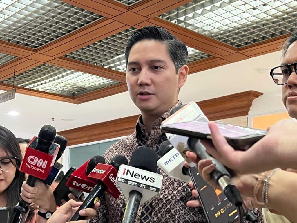 Search image article