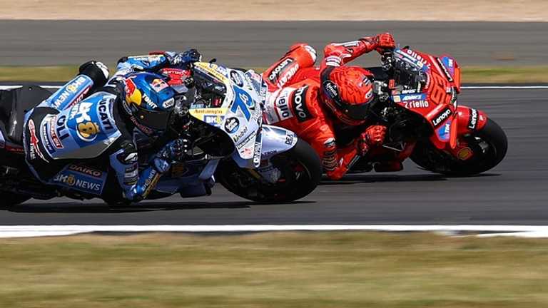 Duel Sengit Marquez Bersaudara! Alex Pimpin Sprint Race MotoGP Catalunya, Marc Mengancam