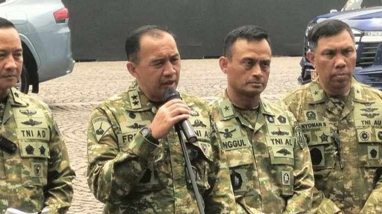 Kapuspen TNI: Jangan Ragu, Laporkan Prajurit Bermasalah!