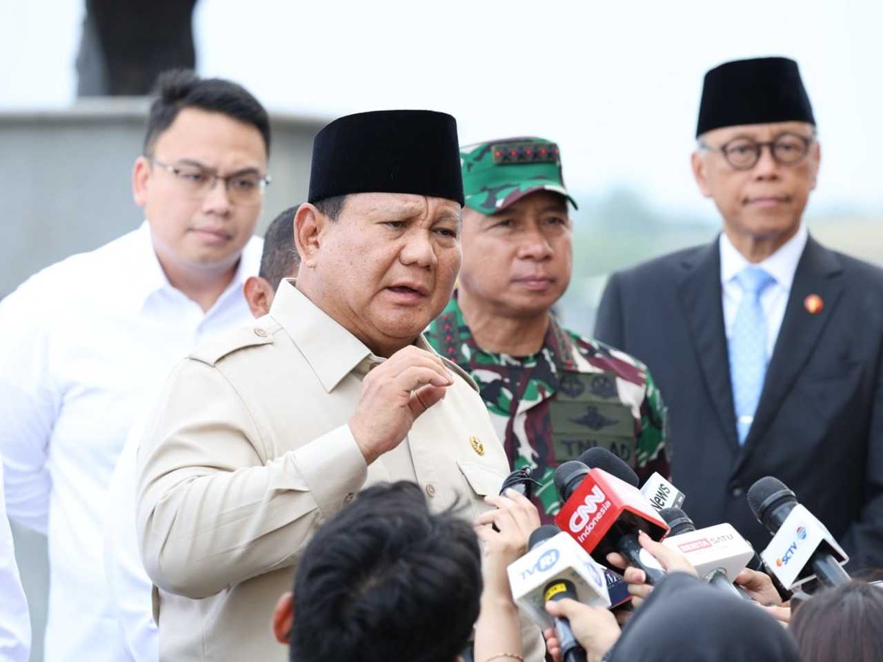 Prabowo pastikan tangani kasus keracunan program Makan Bergizi Gratis
