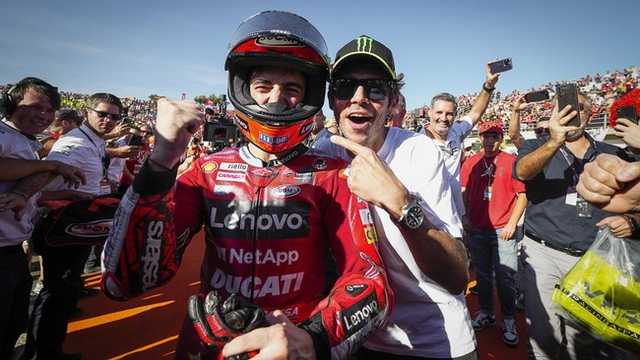 Valentino Rossi Gagal Paham: Performa Bagnaia di MotoGP 2025 Merosot Drastis