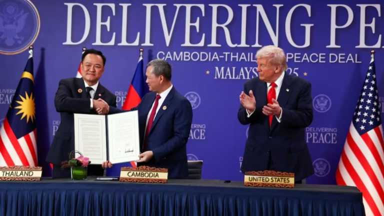 Trump Mediasi Gencatan Senjata Thailand-Kamboja: Klaim Selamatkan Jutaan Nyawa