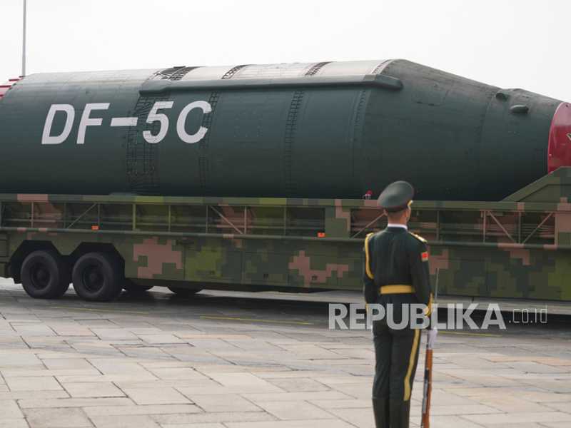 China Pamer Rudal Canggih, Capai Kekuatan Militer Baru Jadi Rival Tangguh AS