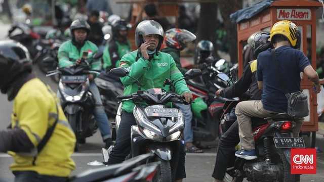 Seruan 'Jangan Lindas Kami Lagi, Pak' Menggema Usai Ojol Tewas Dilindas Rantis Brimob