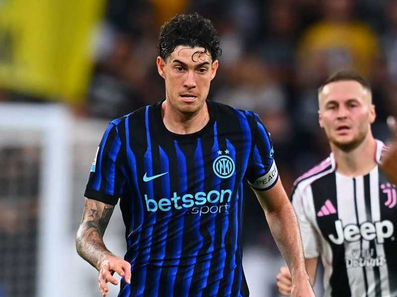 Alessandro Bastoni akui Inter kebobolan 4 gol usai kalah 3-4 dari Juventus