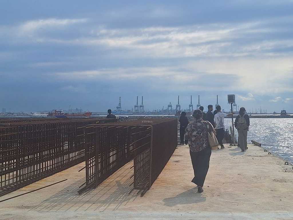 KKP pastikan tidak ada penyelewengan pagar beton Cilincing