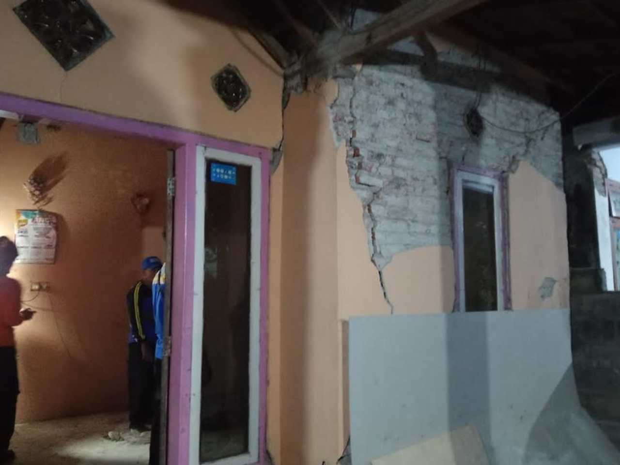 Gempa M 5,7 Guncang Banyuwangi-Situbondo, 137 Rumah Rusak
