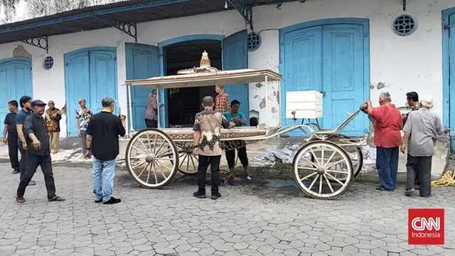Keraton Surakarta Gunakan Kereta Pusaka Rata Pralaya untuk Pemakaman Pakubuwono XIII