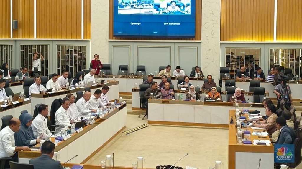 Search image article