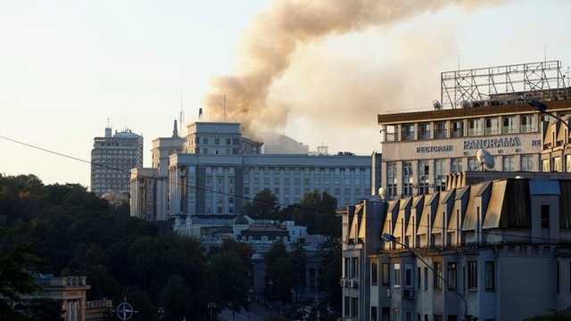 Kyiv Diguncang Serangan Rusia: 6 Tewas, Listrik Padam Total
