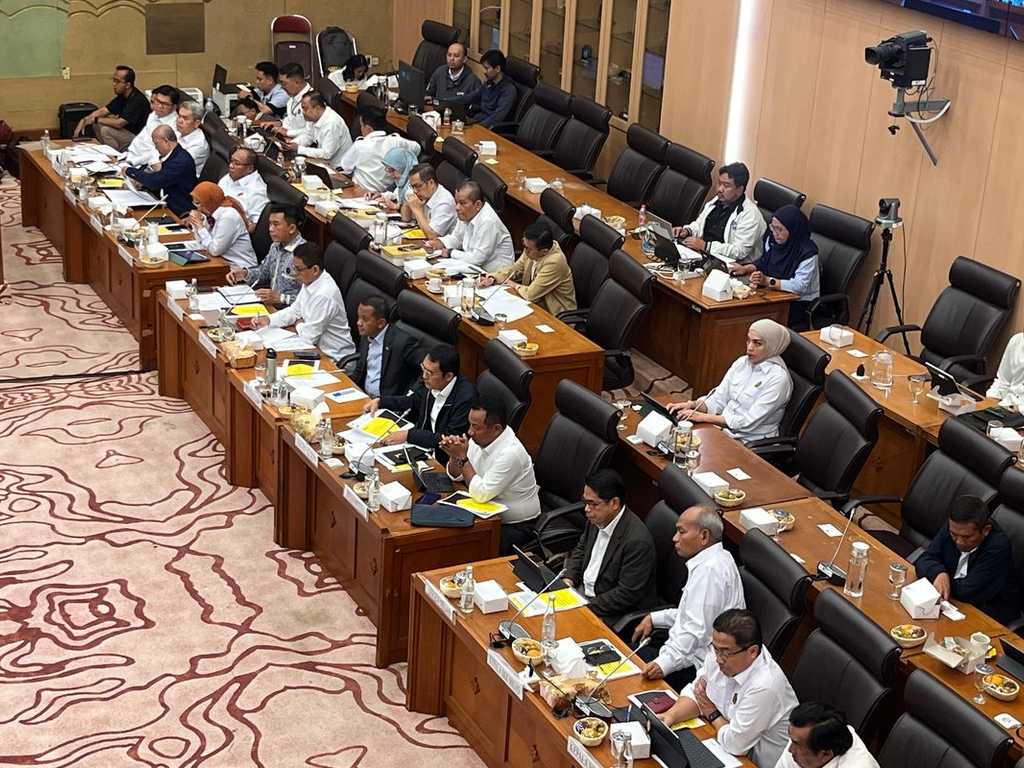 DPR Sentil Dirjen Gakkum ESDM: "Jangan Enggak Ada Guna" Berantas Tambang Ilegal