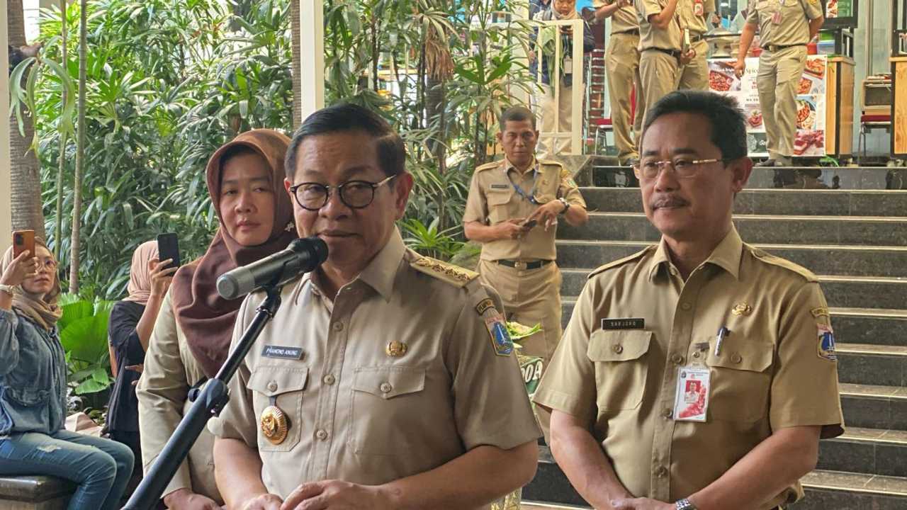 Pramono Anung Dorong UMKM Viral Blok M Pindah, Jamin Gratis Sewa 2 Bulan & AC Diperbaiki