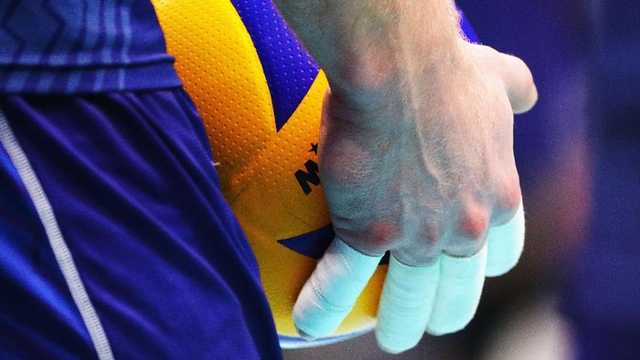 Kuasai Teknik Passing Voli: Panduan Lengkap Passing Atas dan Bawah