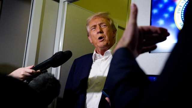 Militer AS Membanjiri Karibia, Trump Bantah Rencana Serang Venezuela